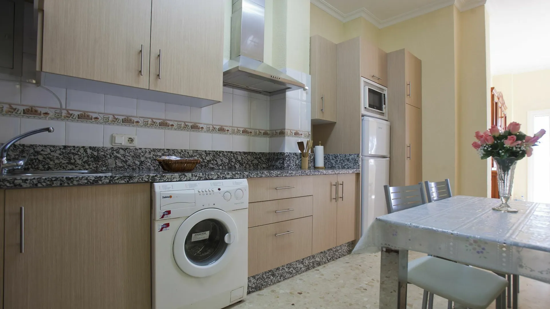 דירה מאלגה Aunt Antonia Beach House ספרד