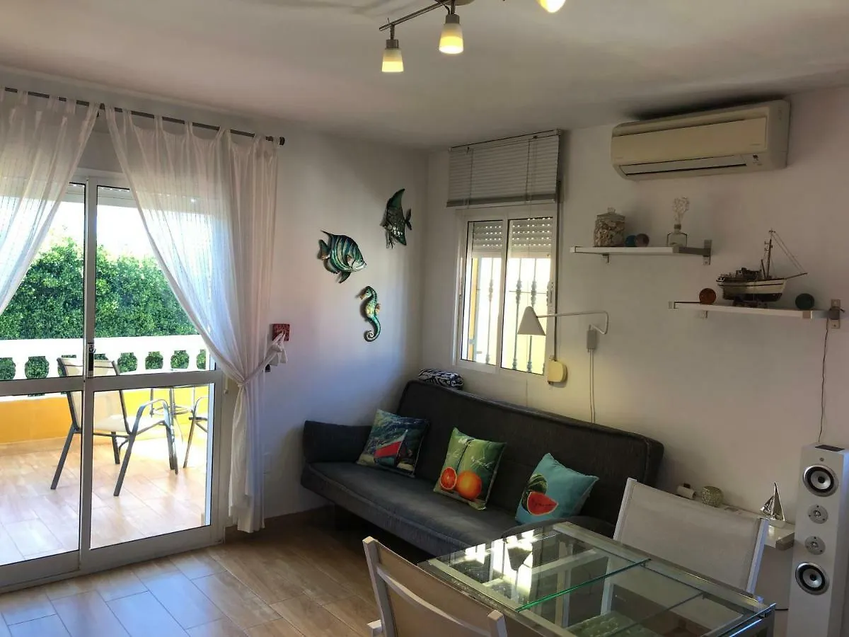 מאלגה Aunt Antonia Beach House