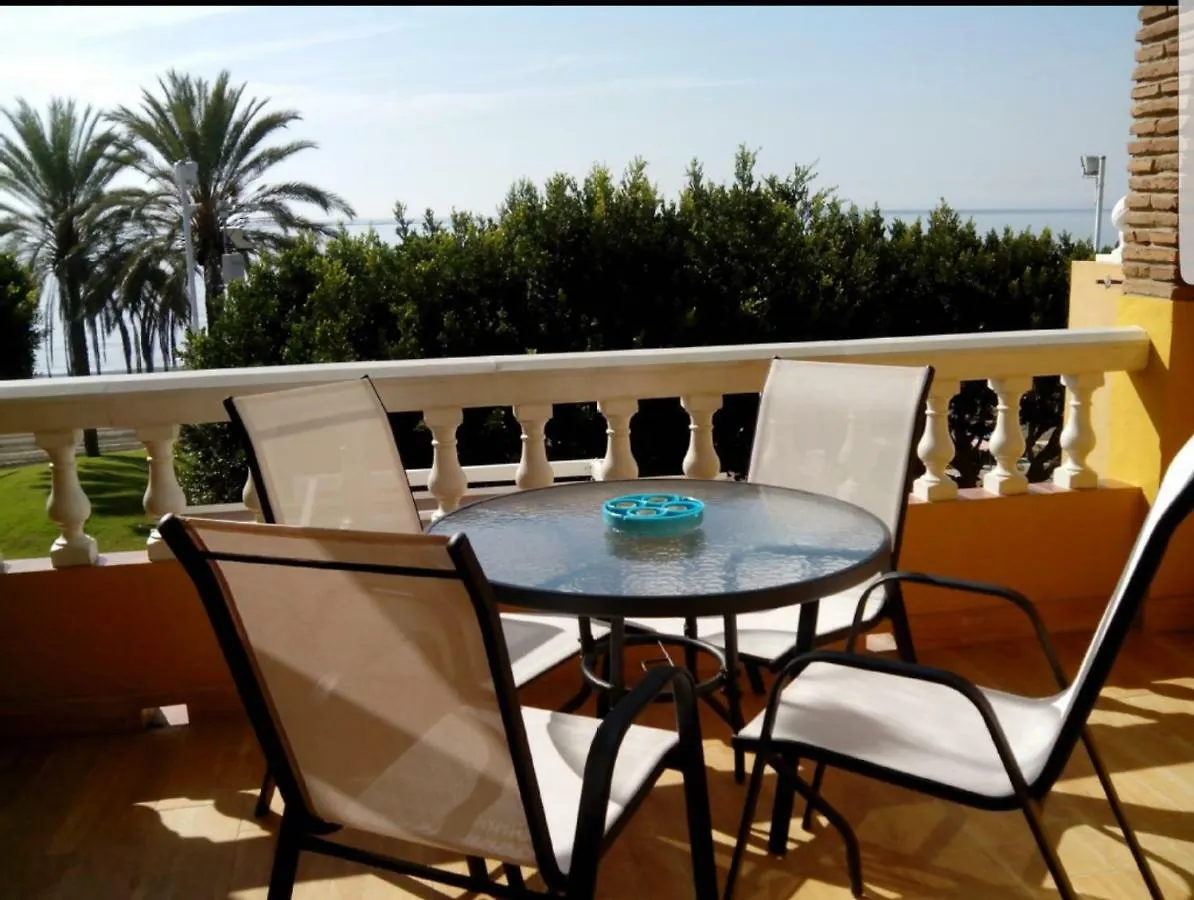 Aunt Antonia Beach House Málaga 0*,